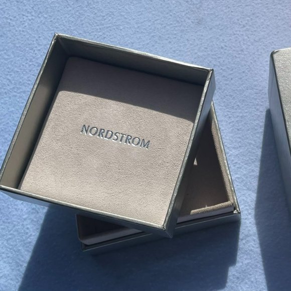 David Yurman 18K Gold Sterling Silver Heart Charm Bracelet - Picture 6 of 7